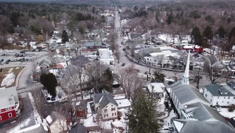 Imágenes-Aéreas-De-1080p-De-Woodstock-En-La-Región-Del-Valle-Del-Hudson-En-El-Norte-Del-Estado-De-Nueva-York,-Tal-Como-Se-Filmó-En-El-Invierno-De-2019