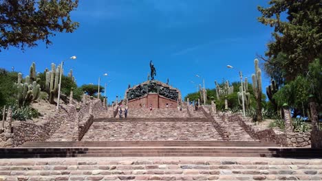 view-of-the-steps-towards-the-Heroes-of-the-Independence-Monument-by-Ernesto-Soto-Avendaño-in-Humahuaca,-Argentina