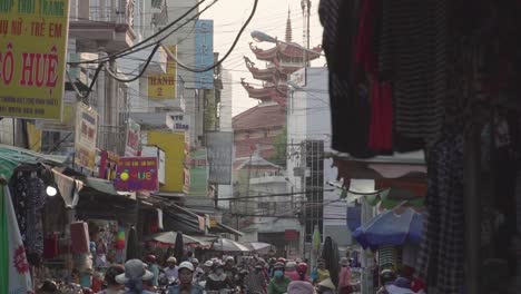 Superpoblado-Sin-Distanciamiento-Social-Phan-Thiet-Mercado-Central-Vietnam