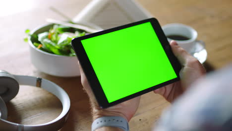 Greenscreen,-Tablet-Und-Hände-Eines-Unternehmens