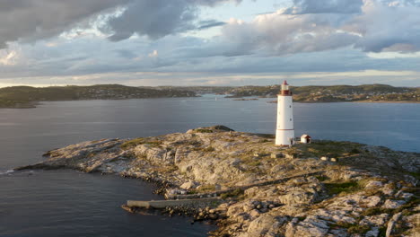 Aerial-View-Of-Lille-Torungen-Lighthouse-With-Seascape-Near-Arendal-In-Agder-County,-Norway