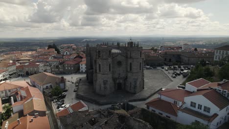 Drone-view-of-the-stately-Guarda-Cathedral-in-Portugal,-Europe