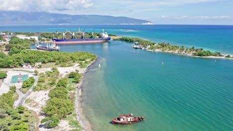 Barahona-port-in-picturesque-tropical-setting-in-the-Caribbean,-aerial