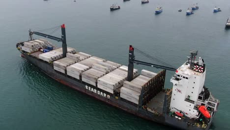 Seaboard-Marine-Container-Ship-Saliendo-Del-Puerto-Muelle-Sur-Del-Callao-En-Perú