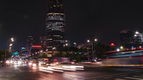Belebte-Straßen-Der-Stadt-Seoul-Bei-Nacht