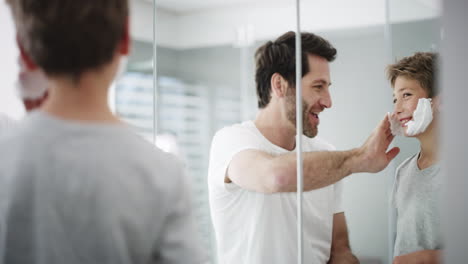 Algún-Día-Tú-También-Tendrás-Una-Barba-De-Verdad