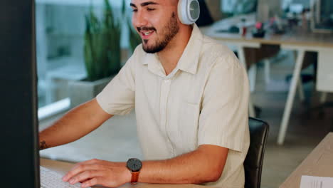 Music,-headphones-and-business-man-on-computer