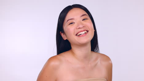 Cuidado-De-La-Piel,-Rostro-Y-Sonrisa-De-Belleza-De-Una-Mujer-Asiática
