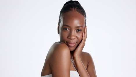 Black-woman,-face-and-skincare-for-beauty