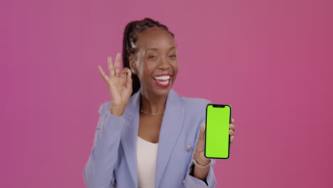 Schwarze-Frau,-Telefon-Und-Grüner-Bildschirm