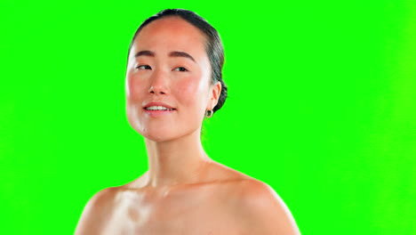 Schönheit,-Gesicht-Und-Asiatische-Frau,-Die-An-Grün-Denkt