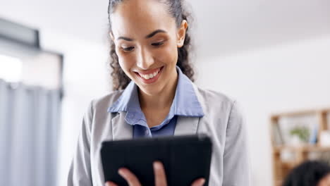 Business,-happy-and-woman-with-a-tablet
