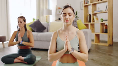 Yoga,-Freunde-Und-Frauen-Mit-Frieden