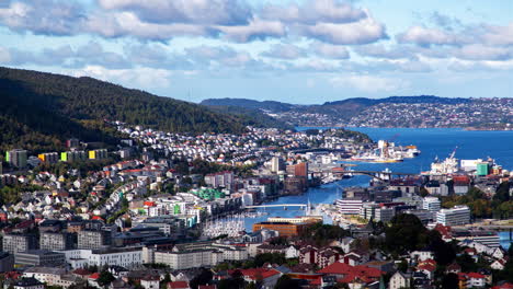 Bergen-Skyline-sunny-timelapse,-Norway