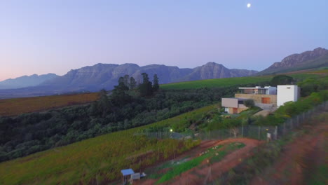 Sonnenuntergang-über-Den-Weinanbaugebieten