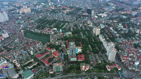 Hay-Mucho-Que-Ver-En-La-Ciudad-De-Hanoi.