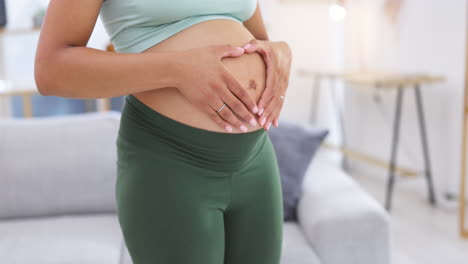 Mujer-Embarazada,-Frotamiento-Del-Estómago