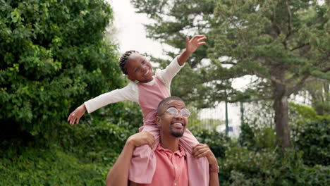 Black-man,-child-and-smile-for-piggyback-at-park