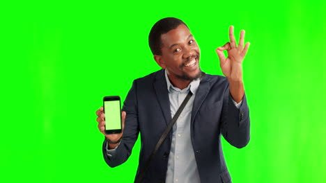 Phone,-black-man-on-green-screen