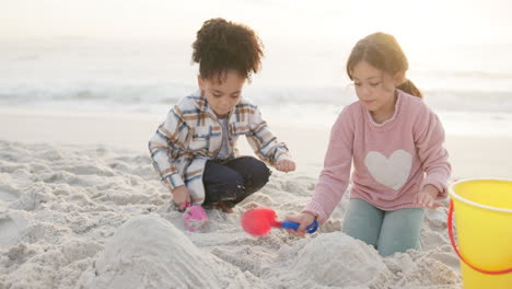 Children,-sand-castle-and-friends-playing