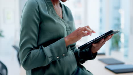 Business-woman,-hands-and-search-tablet-in-office