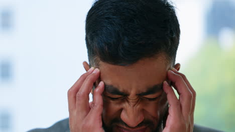 Burnout-headache,-massage-face