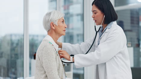 Doctor,-stethoscope-and-senior-woman