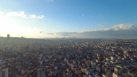 Blick-Aus-Der-Vogelperspektive-Auf-Wohngebäude-In-Der-Stadt-Istanbul
