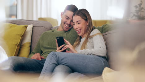 Happy,-couple-and-reading-phone-with-social-media