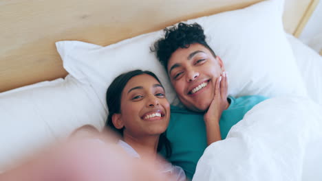 Couple,-bed-and-selfie-with-kiss