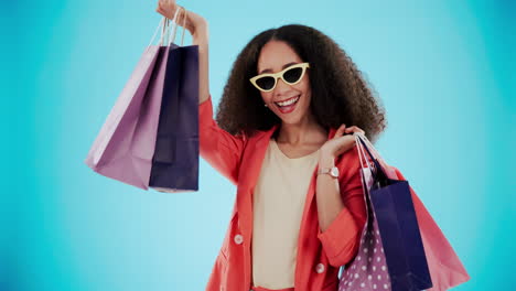 Lujo,-Bolsa-De-Compras-Y-Feliz-Con-La-Mujer