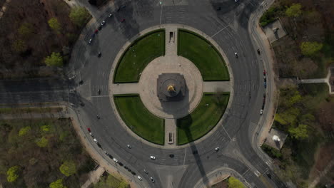 AERIAL:-Overhead-Birds-Eye-Drone-View-Rising-over-Berlin-Victory-Column-Roundabout-with-Little-Car-Traffic-during-Coronavirus-COVID-19