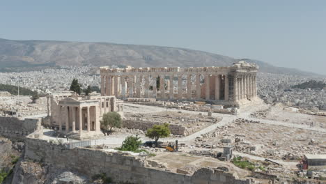 The-Acropolis-of-Athens,-seen-from-the-Hill-of-the-Muses-in-Greece-at-Daylight