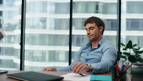 Upset-man-closing-laptop-after-failed-online-conference-closeup.-Worker-annoyed.