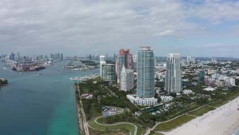 Super-wide-aerial-panning-shot-of-South-Beach-in-Miami-Beach