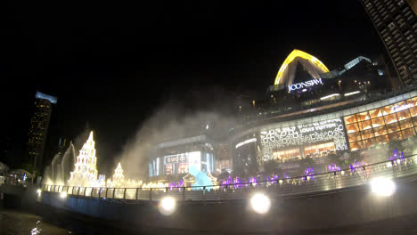 Bangkok,Thailand---12-Dec-2020-Dancing-fountain-show-in-Iconsiam,the-longest-water-dance-in-Southeast-Asia-of-light-colour-and-sound,a-new-global-landmark,Iconsiam-newest-shopping-mall-in-bangkok