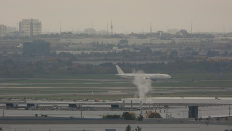 The-plane-is-running-on-the-runway-preparing-to-fly