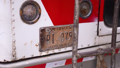 bus-registration,-old-bus,-vintage-truck,-street-sign-san-juan-sur-streets,-nicaragua,-village-nicaraguanse,-coastal,-poverty,-managua