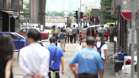 Victoria,-Hong-Kong--3-De-Agosto-De-2022:-Movimiento-Caminando-Ciudadanos-Por-La-Carretera