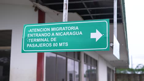 Road-Traffic-Signal,-Nicaragua,-San-Juan-Sur,-Border-With-Nicaragua,-Costa-Rica,-Rivas-,-Peñas-Blancas,-Migration