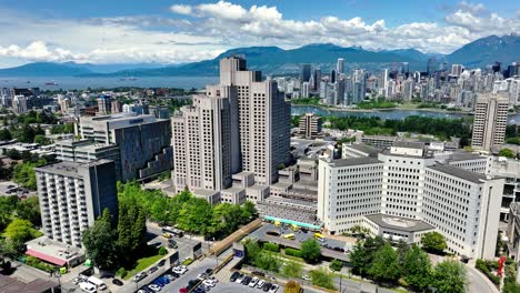 Exterior-Of-Jim-Pattison-Pavilion-And-Vancouver-General-Hospital-In-Vancouver,-Canada