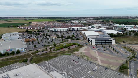 Weitwinkeldrohnenaufnahme-Des-Einkaufszentrums-Westwood-Cross-In-Thanet