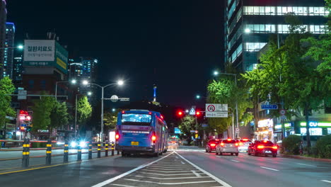 Namsan-N-Seoul-Tower-night-view-from-Hangang-daero-busy-street-with-traffic-timelapse-in-Yongsan-gu-district