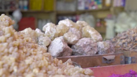 Various-shots-of-a-local-market-in-the-outskirts-of-Addis-Ababa,-Ethiopia