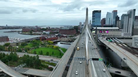 Leonard-Zikim-Bunker-Hill-Gedenkbrücke