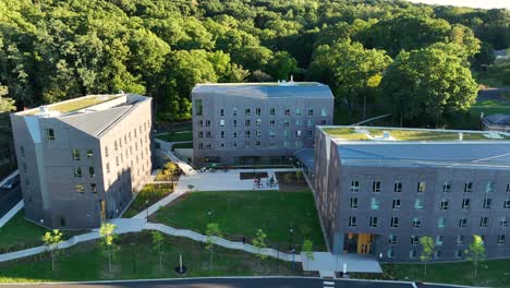 Lehigh-bus-and-dorm-buildings