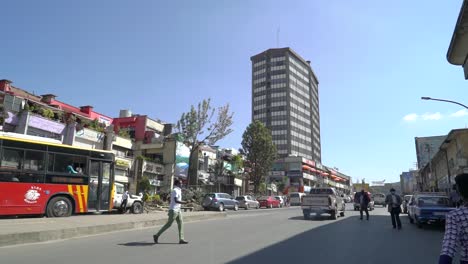 Tomas-De-La-Calle-De-Addis-Abeba,-Etiopía