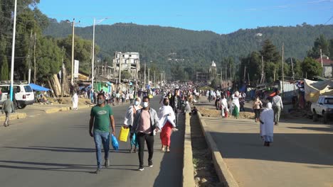 Tomas-De-La-Calle-De-Addis-Abeba,-Etiopía