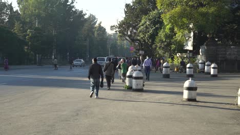 Tomas-De-La-Calle-De-Addis-Abeba,-Etiopía