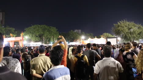 Indian-festival-celebration-at-a-Mumbai-beach